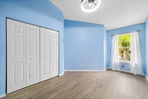 9663 Lago Drive Boynton Beach FL 33472