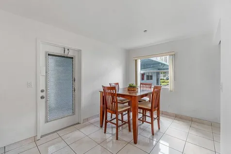 260 Brittany F Delray Beach FL 33446
