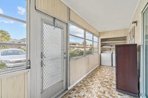 260 Brittany F Delray Beach FL 33446