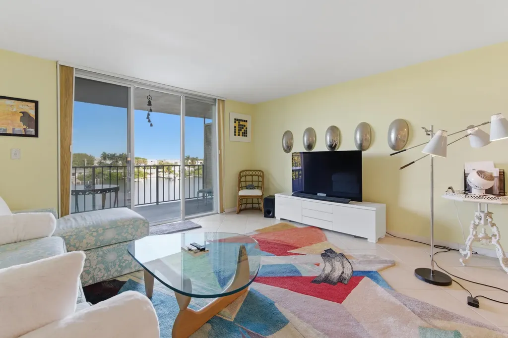 3581 S Ocean Boulevard South Palm Beach FL 33480