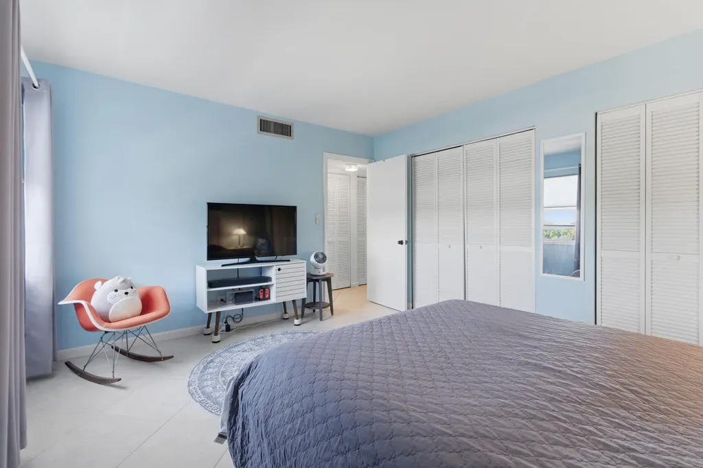 3581 S Ocean Boulevard South Palm Beach FL 33480