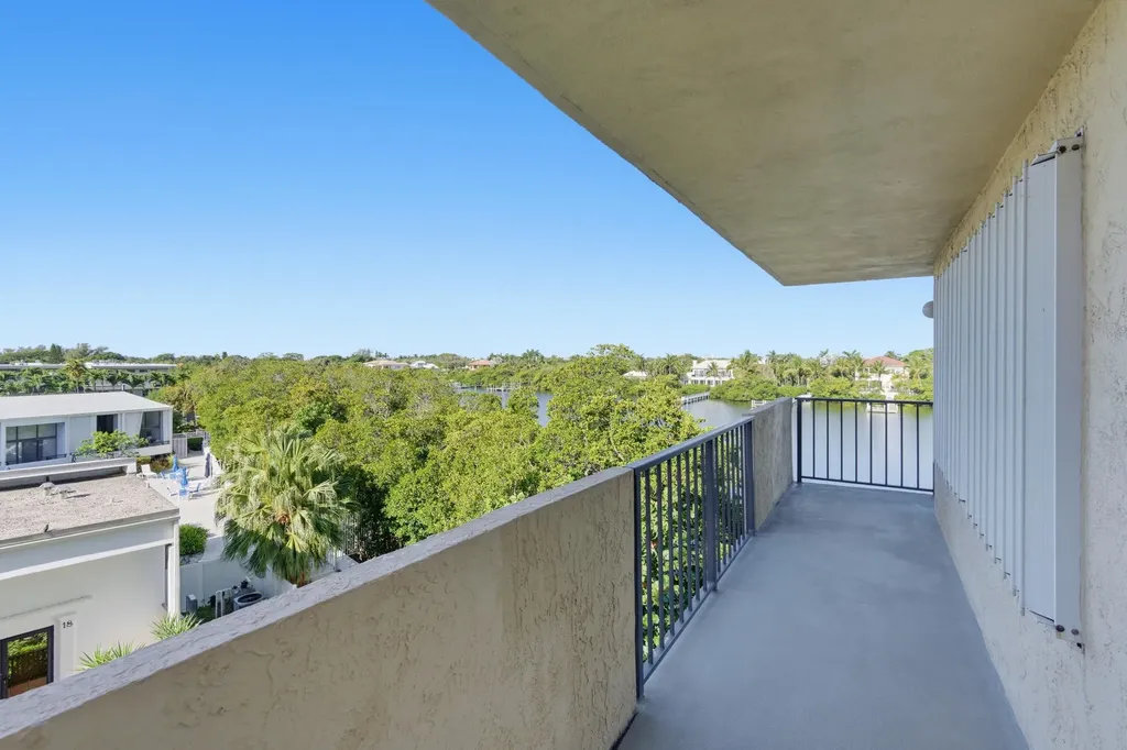 3581 S Ocean Boulevard South Palm Beach FL 33480