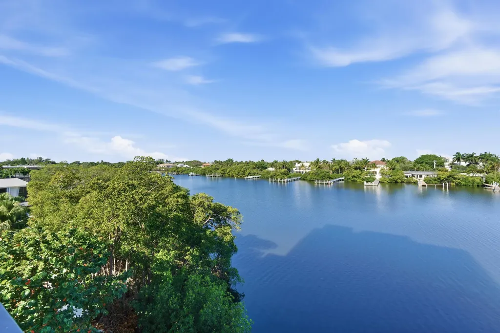 3581 S Ocean Boulevard South Palm Beach FL 33480