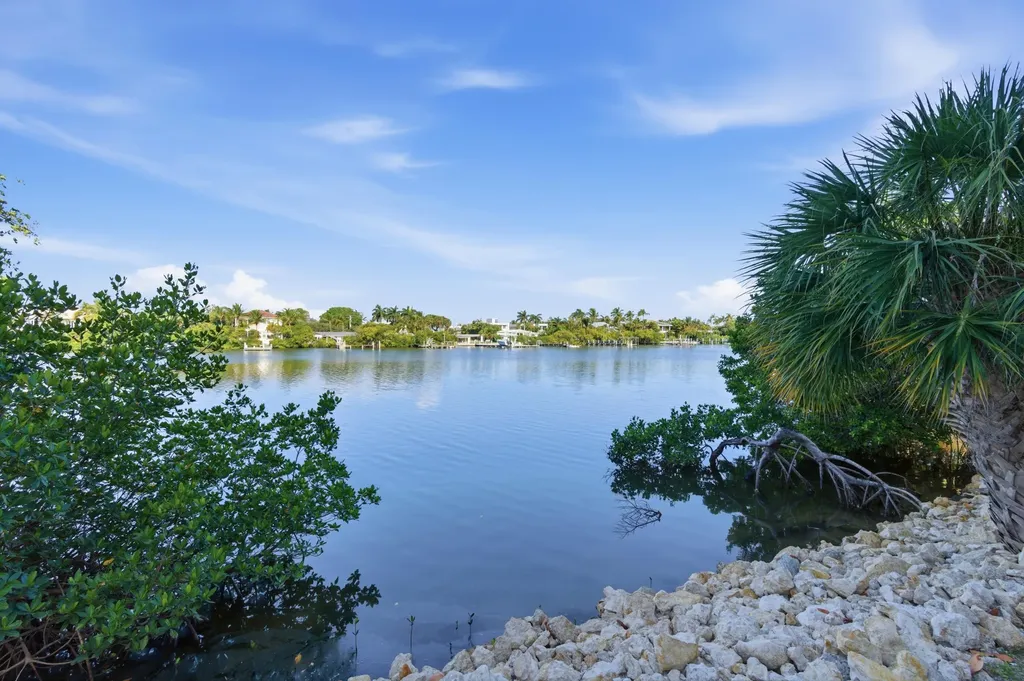 3581 S Ocean Boulevard South Palm Beach FL 33480