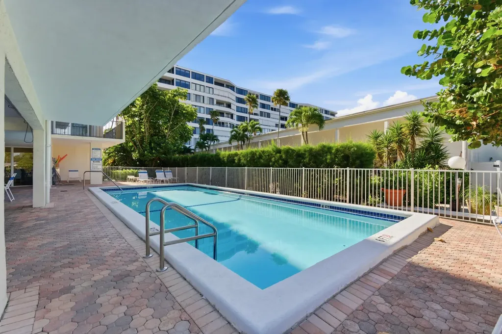 3581 S Ocean Boulevard South Palm Beach FL 33480