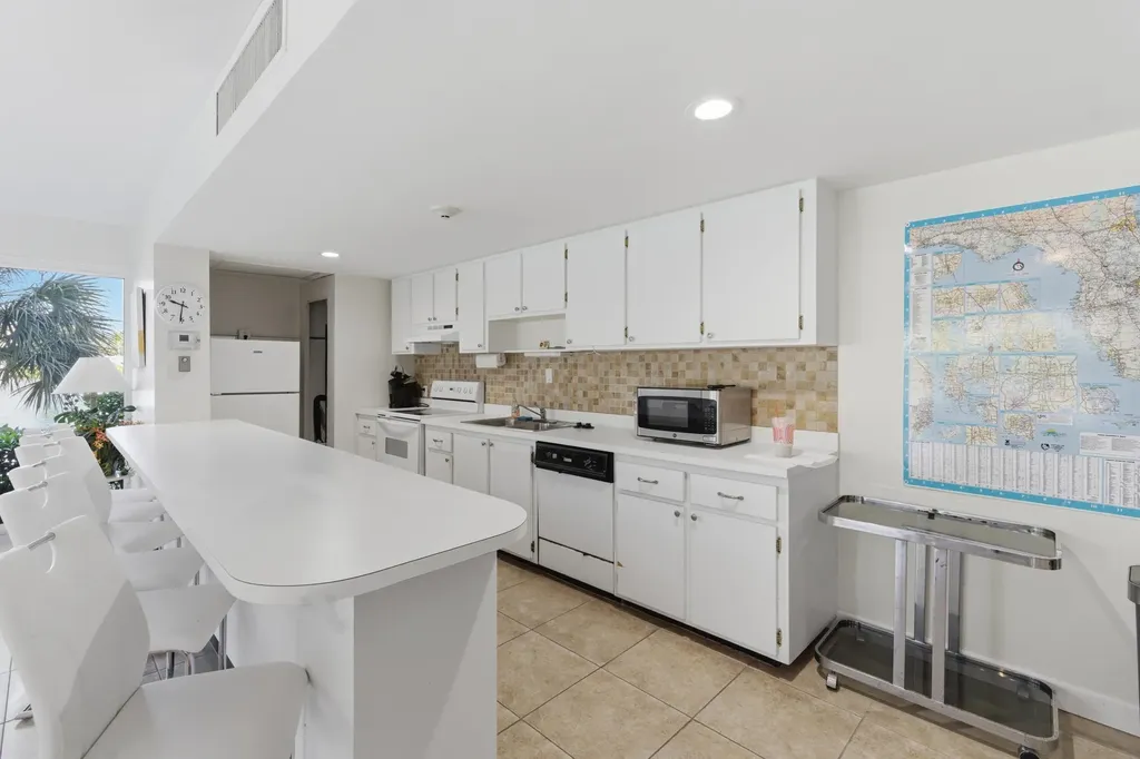 3581 S Ocean Boulevard South Palm Beach FL 33480