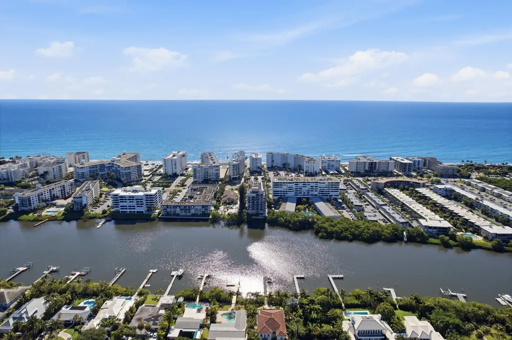 3581 S Ocean Boulevard South Palm Beach FL 33480