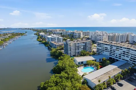 3581 S Ocean Boulevard South Palm Beach FL 33480