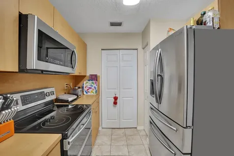 4926 Spinnaker Drive Fort Lauderdale FL 33312