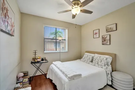 4926 Spinnaker Drive Fort Lauderdale FL 33312