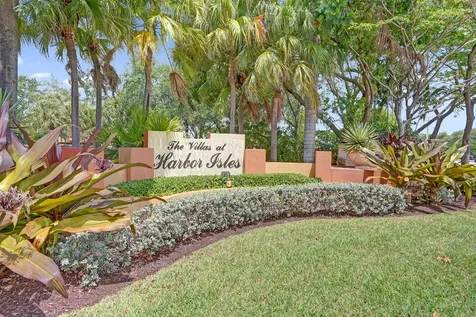 4926 Spinnaker Drive Fort Lauderdale FL 33312