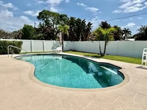 1751 SE Mansfield Street Port St Lucie FL 34952