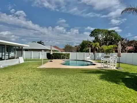 1751 SE Mansfield Street Port St Lucie FL 34952
