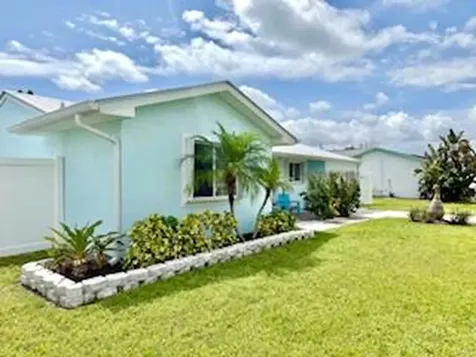 1751 SE Mansfield Street Port St Lucie FL 34952