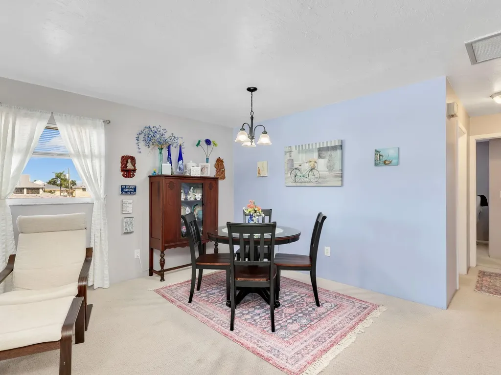 4021 SE 19th Avenue Cape Coral FL 33904
