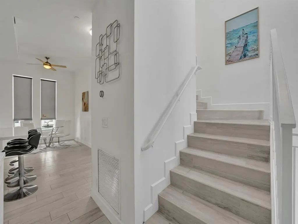 703 SE 16th Court Fort Lauderdale FL 33316