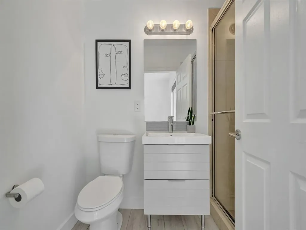 703 SE 16th Court Fort Lauderdale FL 33316