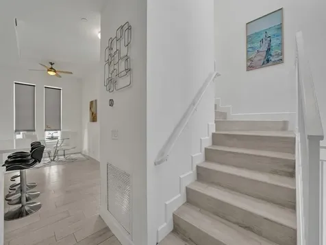 703 SE 16th Court Fort Lauderdale FL 33316