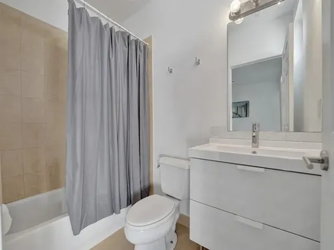 703 SE 16th Court Fort Lauderdale FL 33316