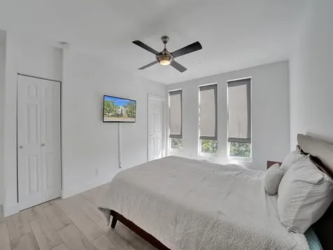 703 SE 16th Court Fort Lauderdale FL 33316