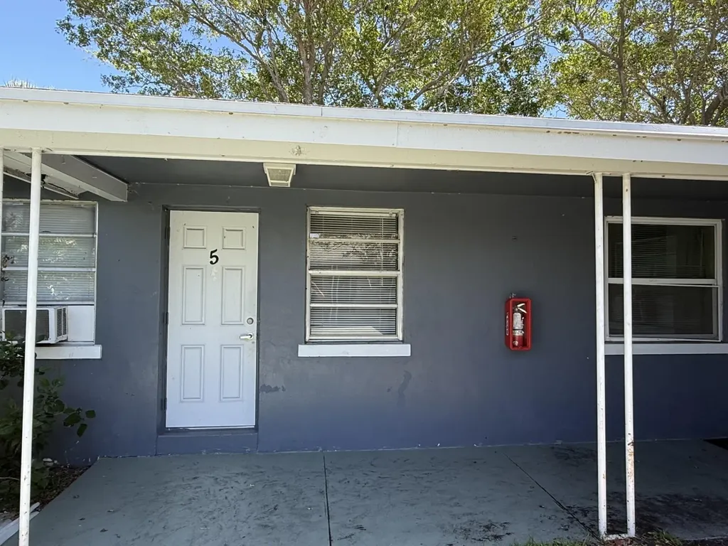 131 E 27th Street Riviera Beach FL 33404