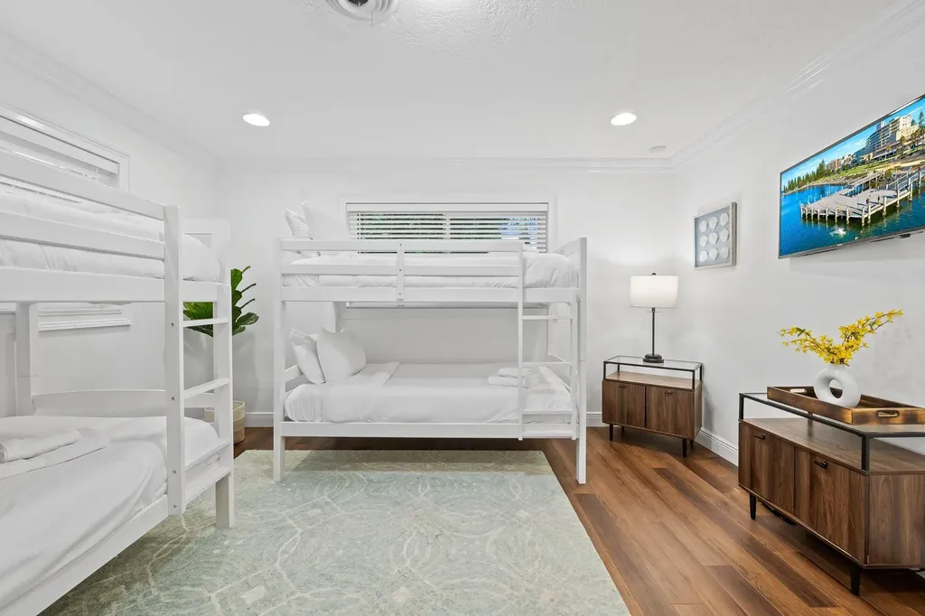 5790 NE 20th Terrace Fort Lauderdale FL 33308
