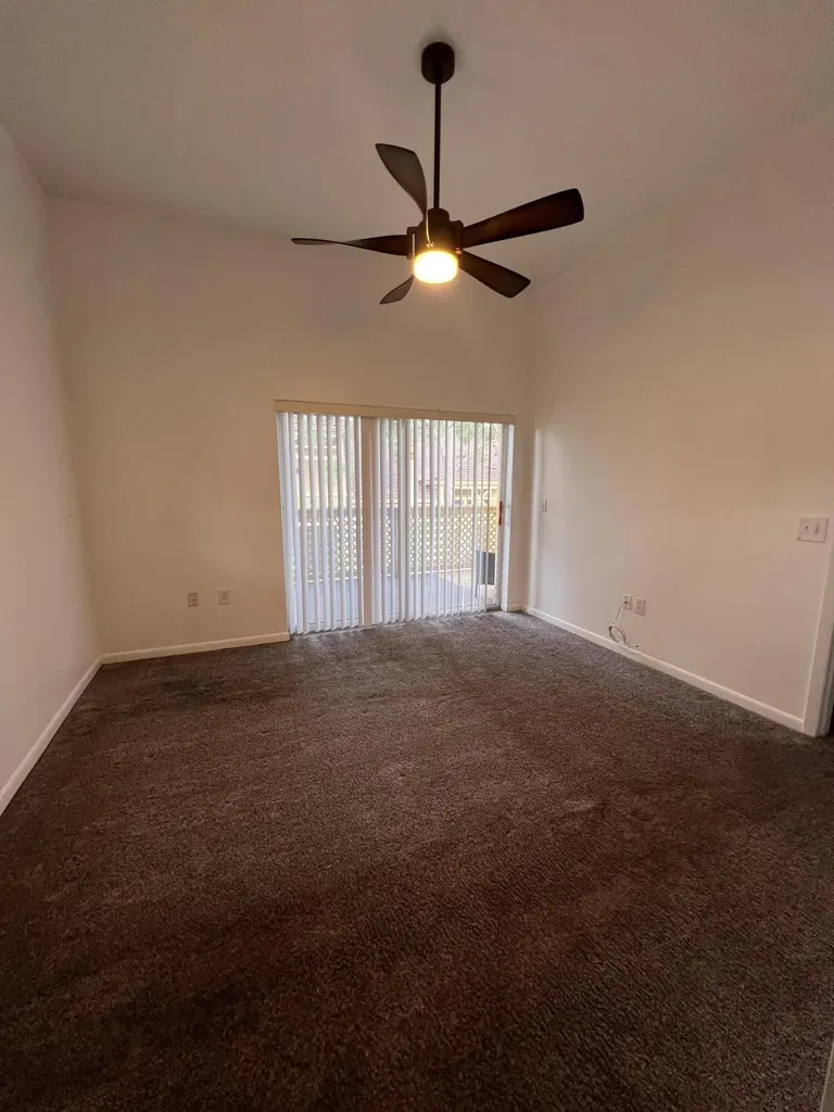 4863 Via Palm Lakes West Palm Beach FL 33417