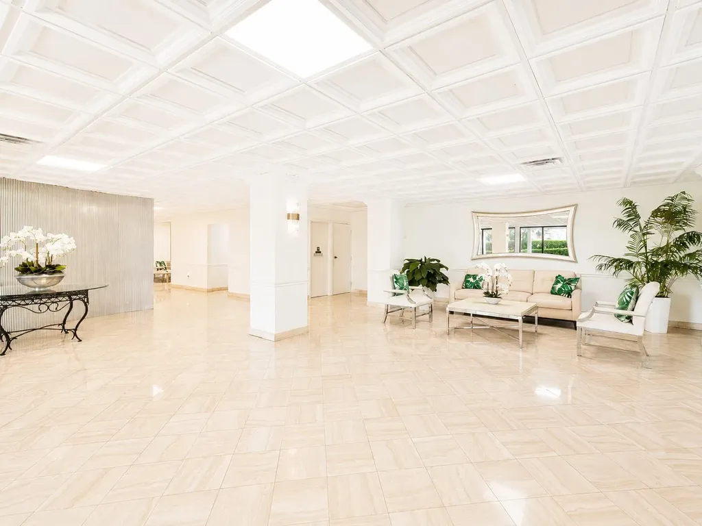 3460 S Ocean Boulevard Palm Beach FL 33480