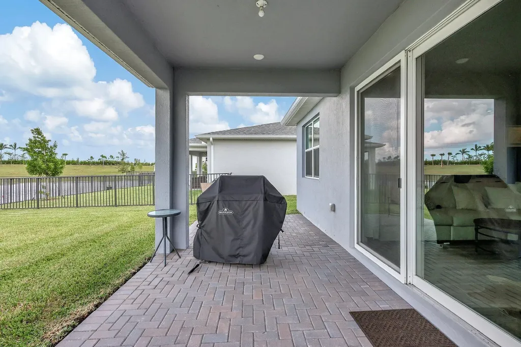 14093 SW Enzi Way Port St Lucie FL 34987