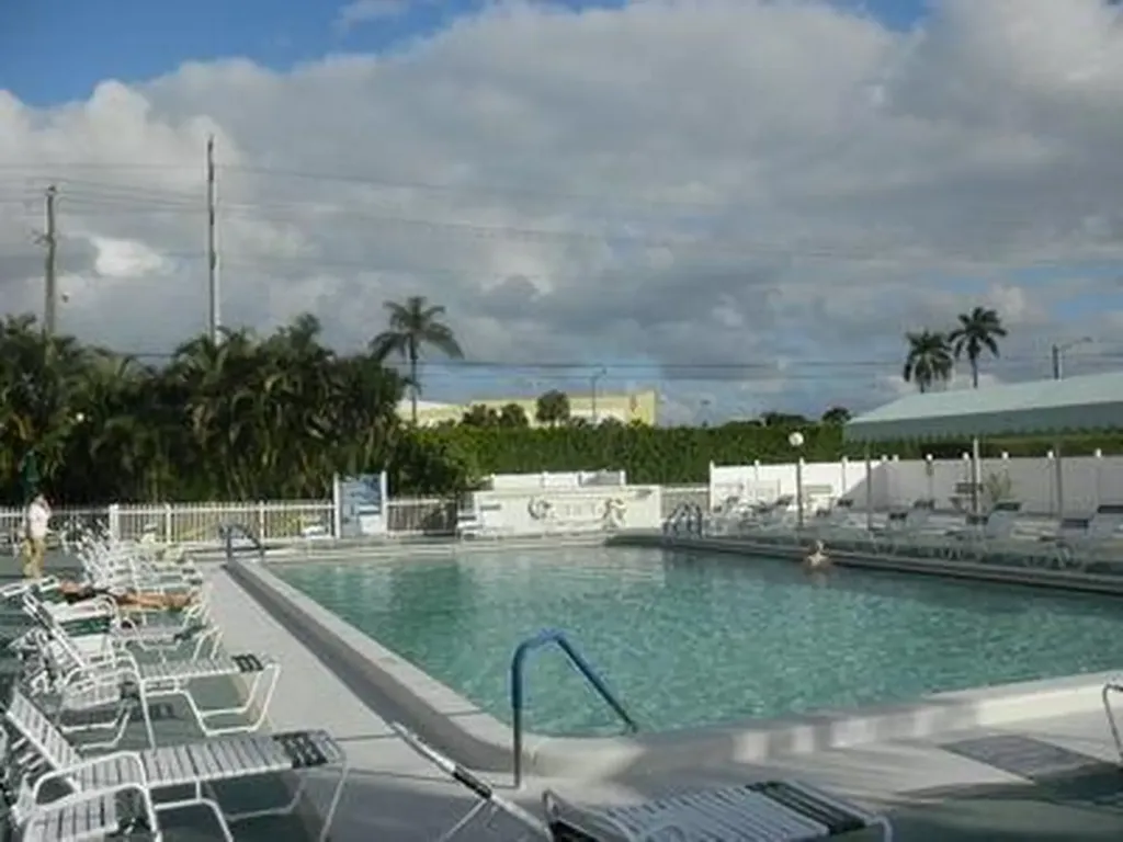 1561 NW 20th Avenue Delray Beach FL 33445