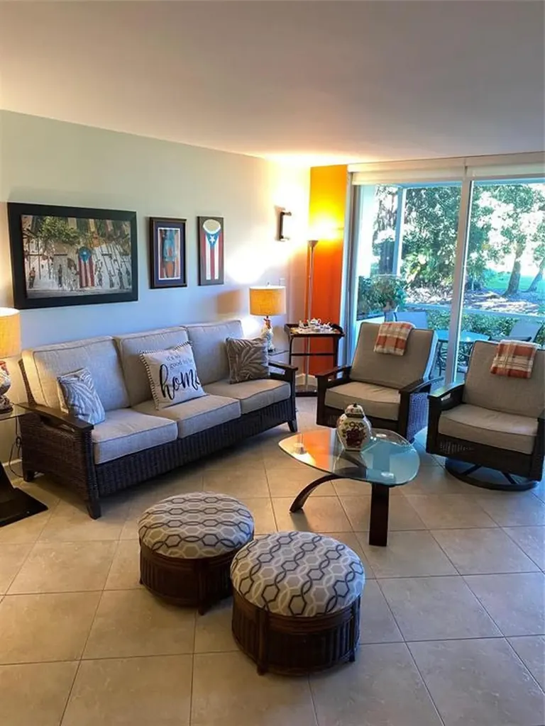 4031 N Cypress Drive Pompano Beach FL 33069