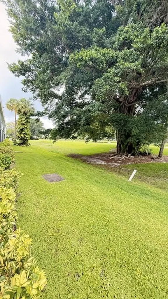 4031 N Cypress Drive Pompano Beach FL 33069