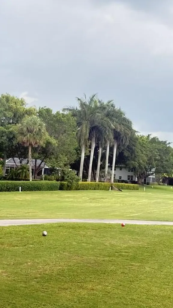4031 N Cypress Drive Pompano Beach FL 33069