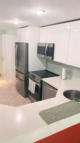 4031 N Cypress Drive Pompano Beach FL 33069