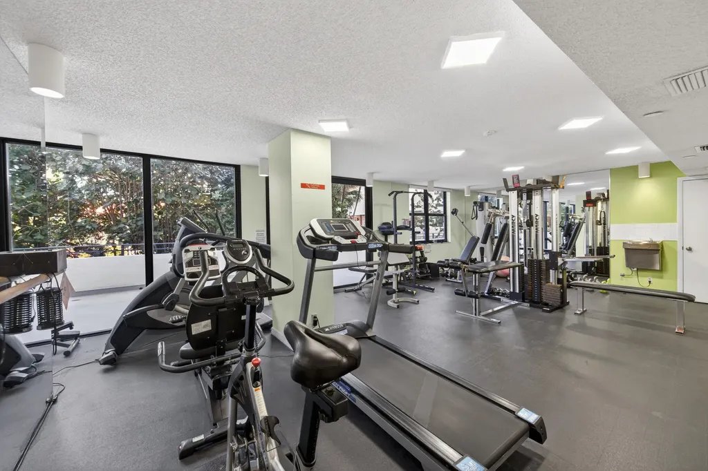 1500 N Ocean Boulevard Pompano Beach FL 33062