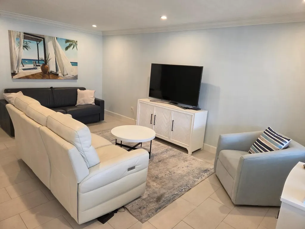 110 Shore Court North Palm Beach FL 33408