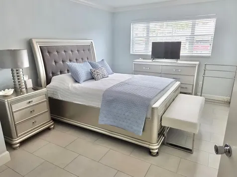 110 Shore Court North Palm Beach FL 33408