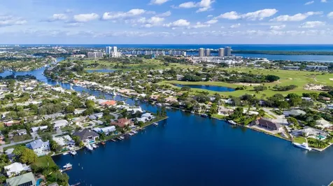 110 Shore Court North Palm Beach FL 33408