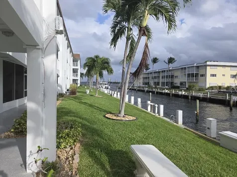 110 Shore Court North Palm Beach FL 33408