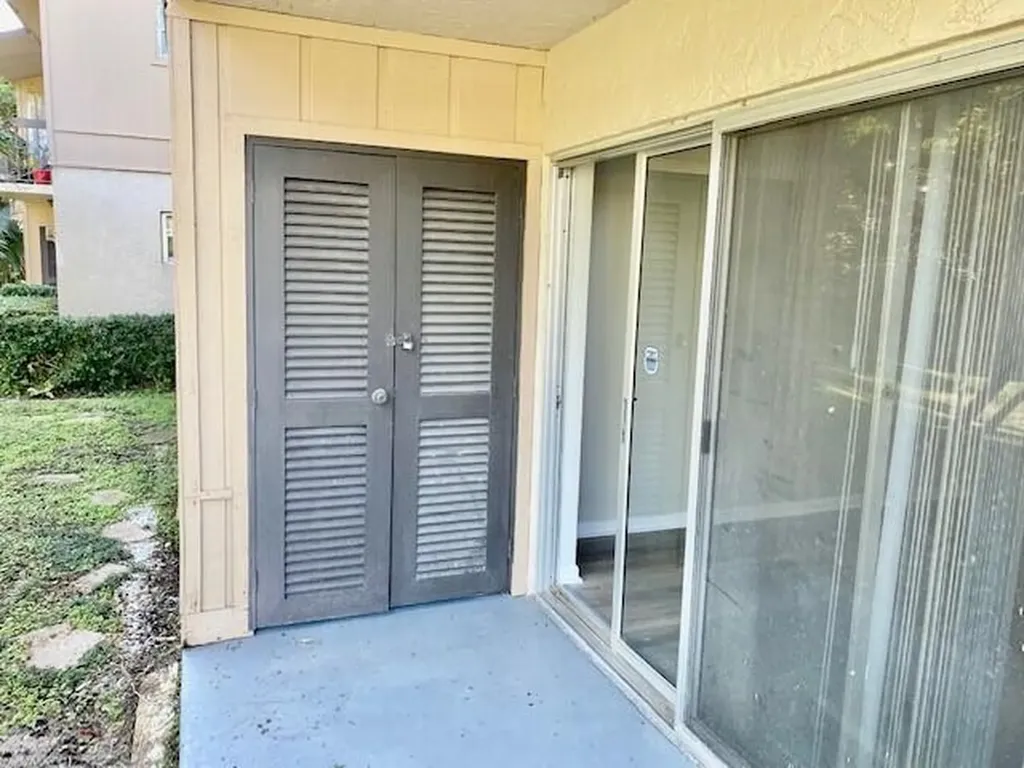 2755 W Atlantic Avenue Delray Beach FL 33445
