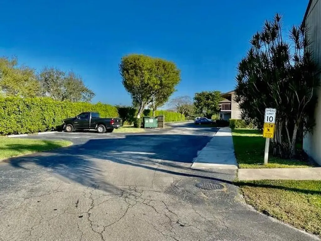 2755 W Atlantic Avenue Delray Beach FL 33445