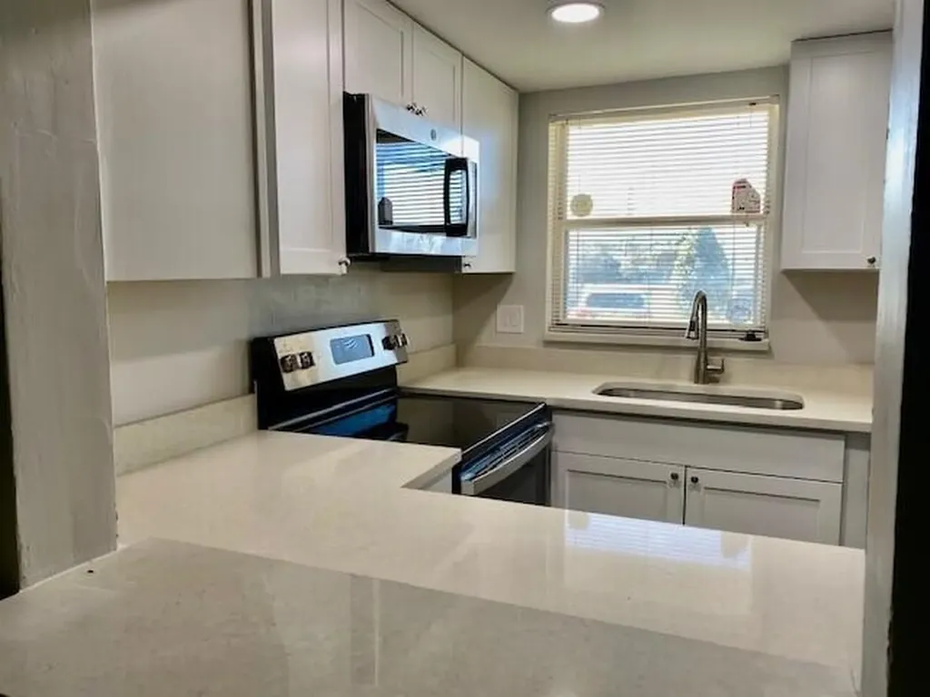 2755 W Atlantic Avenue Delray Beach FL 33445