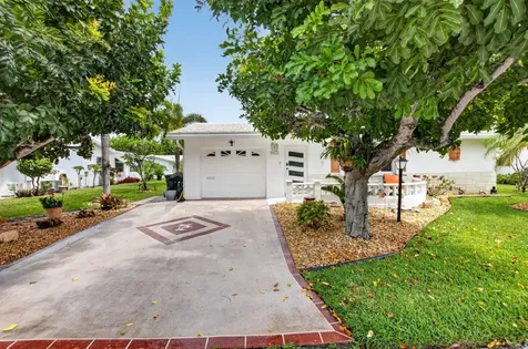 1803 SW 22nd Way Boynton Beach FL 33426