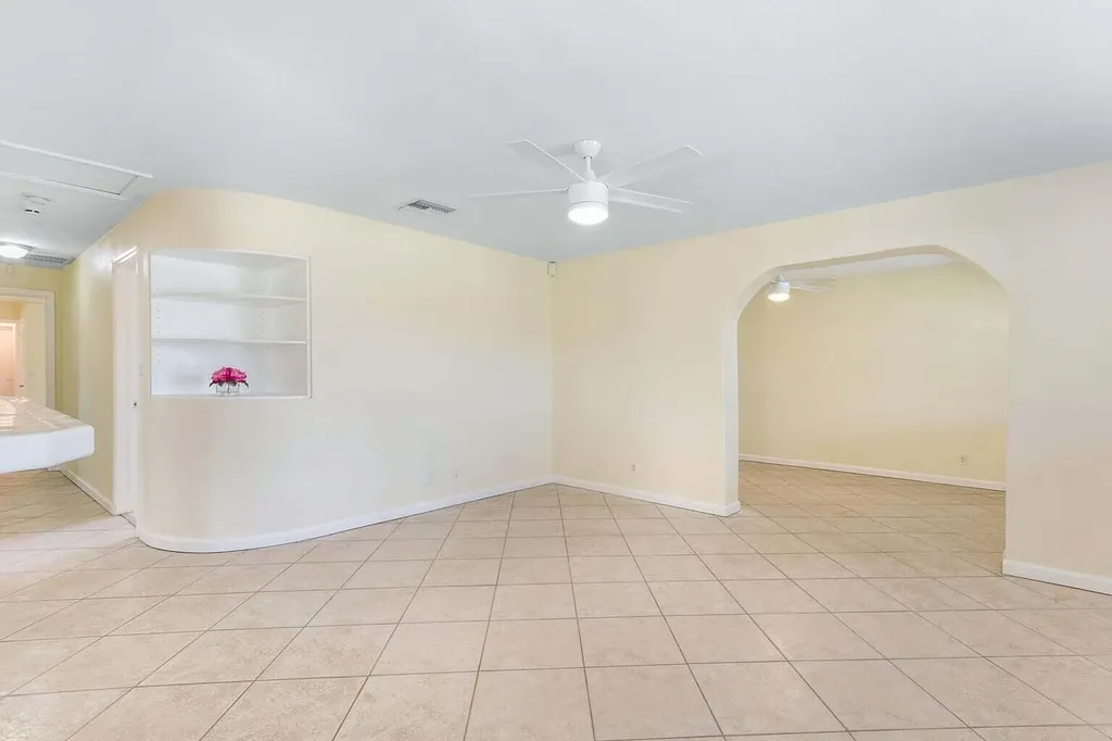 272 NE 13th Street Delray Beach FL 33444