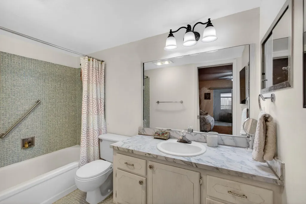 348 Wellington H West Palm Beach FL 33417