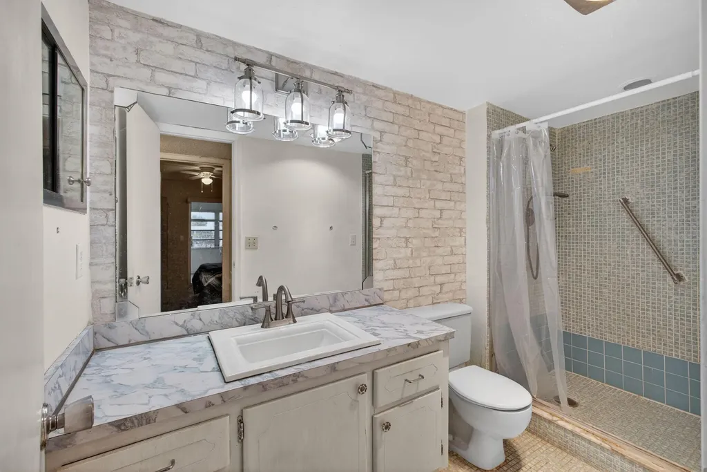 348 Wellington H West Palm Beach FL 33417