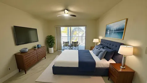 330 SE 2nd Street Hallandale Beach FL 33009