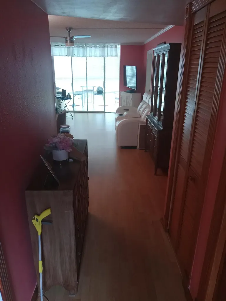 2901 E Sunrise Lakes Drive E Sunrise FL 33322