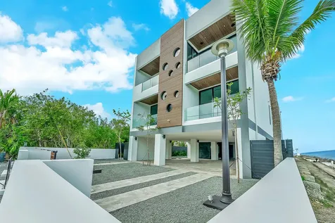 16 Seaside Avenue Key Largo FL 33037