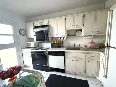 2350 NE 14th Street Causeway Pompano Beach FL 33062